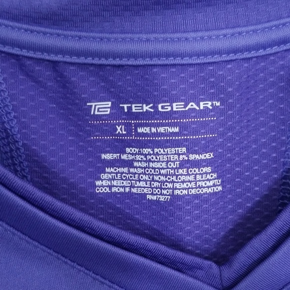 Women's blouse - Picture 3 of 5